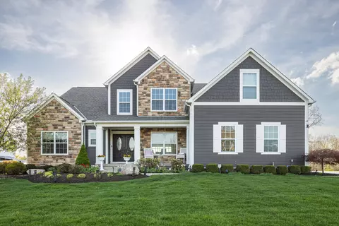 7277 New Albany Links Dr, New Albany, OH 43054