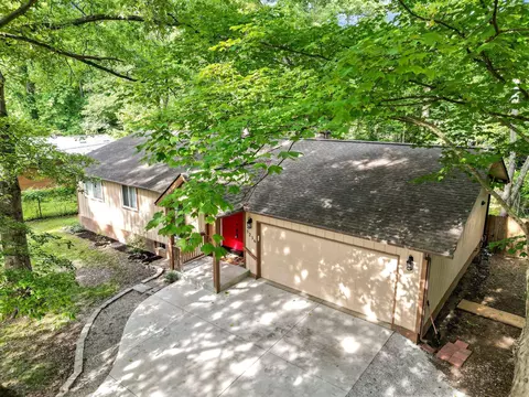 5236 Cherry Bottom Rd, Columbus, OH 43230