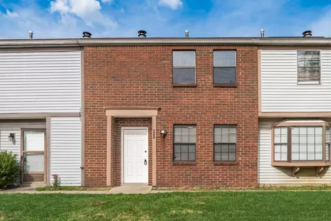 281 Cross Wind Dr, Westerville, OH 43081