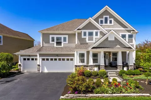 7765 Mellacent Dr, Columbus, OH 43235
