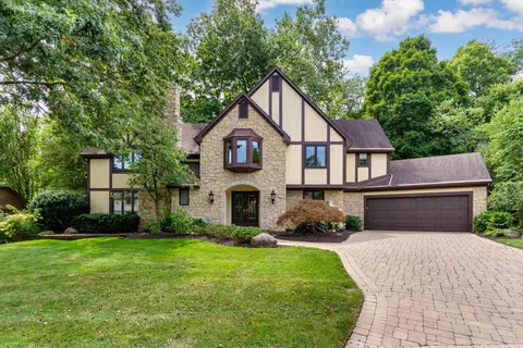 875 Bluffview Dr, Columbus, OH 43235