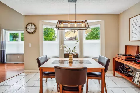 Dining - 6403 Monaghan Dr, Dublin, OH 43016 photo 2 of 3