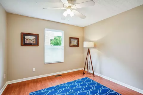 Bedroom - 6403 Monaghan Dr, Dublin, OH 43016 photo 10 of 12