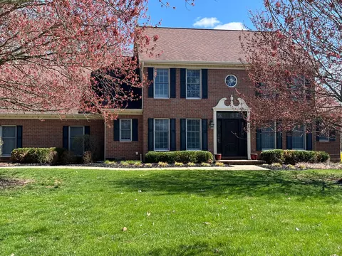 126 Brennan Dr, Granville, OH 43023