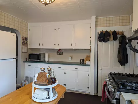 1764 Maiden Ln, Springfield, OH 45504 photo 6