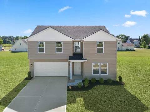 779 Oakdale Dr, Jamestown, OH 45335