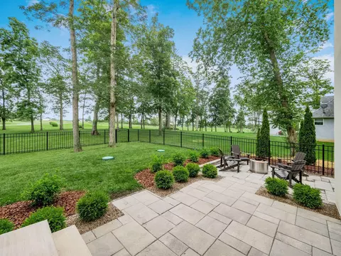 Exterior - 10245 Split Rock Ct, Orient, OH 43146 photo 6 of 18