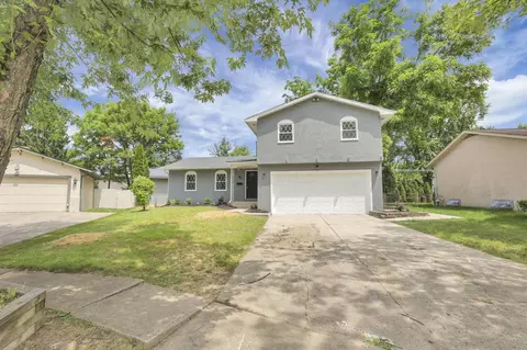 5174 Maplewood Ct E, Columbus, OH 43229
