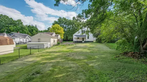 Exterior - 2108 Kenton St, Springfield, OH 45505 photo 5 of 5