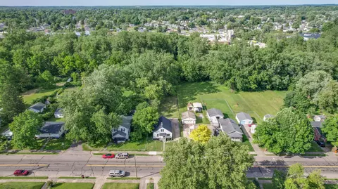 View/Area - 2108 Kenton St, Springfield, OH 45505 photo 3 of 11