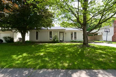 742 Mistletoe St, Columbus, OH 43230