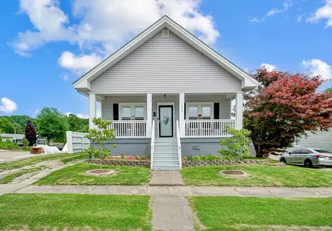 1654 Euclid Ave, Zanesville, OH 43701