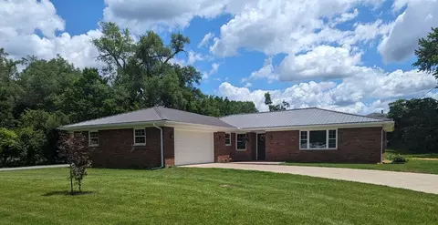 108 N Harris St, Bainbridge, OH 45612