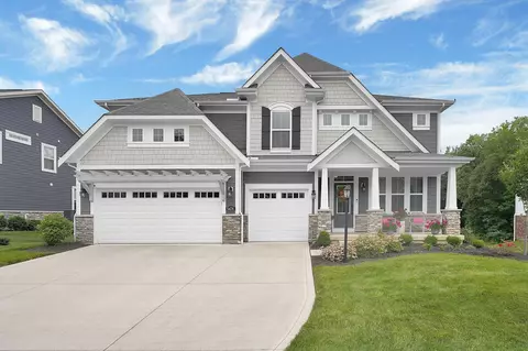 5478 Holiston Ct, Galena, OH 43021