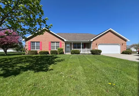 2123 Spruce Dr, Lima, OH 45807