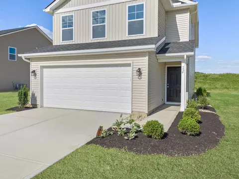 776 Oakdale Dr, Jamestown, OH 45335