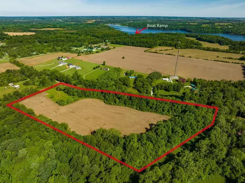 10800 Chestnut Rd, Hillsboro, OH 45133