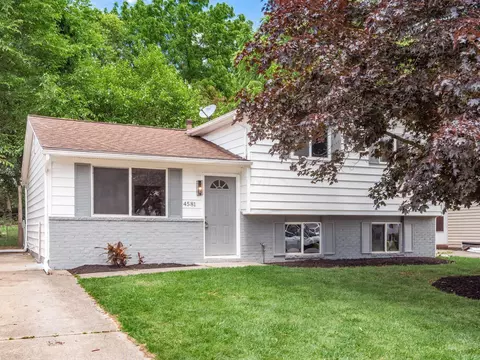 4581 Fairgrove Rd, Columbus, OH 43231