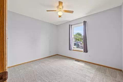 Bedroom - 144 E Postal Ave, Newark, OH 43055 photo 4 of 7