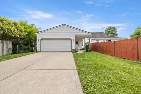 Exterior - 144 E Postal Ave, Newark, OH 43055 photo 2 of 5