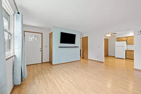 Living - 144 E Postal Ave, Newark, OH 43055 photo 5 of 5
