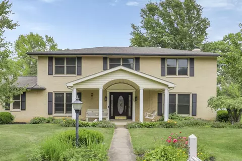 109 Honor Ct, Lancaster, OH 43130