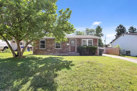 1096 Harwood Dr, Columbus, OH 43228