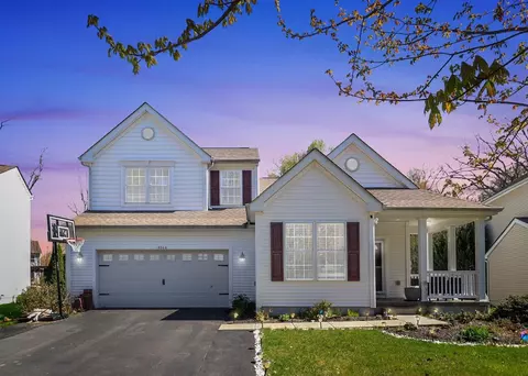 6144 Highlander Dr, Westerville, OH 43081