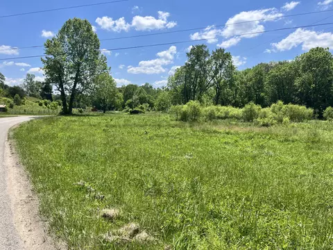 1662 Bloom Furnace Rd, South Webster, OH 45682