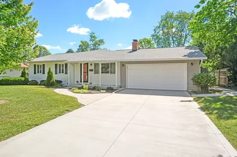 4276 Kenmont Pl, Columbus, OH 43220