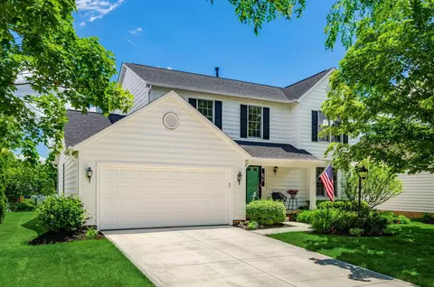 5910 Pinewild Dr, Westerville, OH 43082