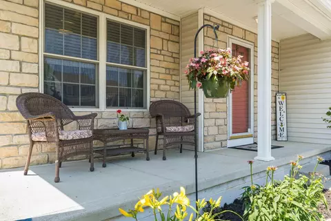 777 Shellbark St, Blacklick, OH 43004 photo 2