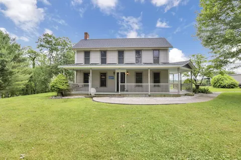 2130 George Rd, Zanesville, OH 43701