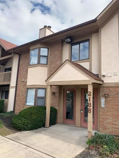 2188 Hedgerow Rd #2188G, Columbus, OH 43220