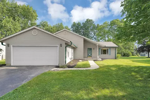 6490 Rugosa Ave, Reynoldsburg, OH 43068