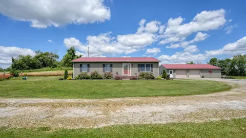 58838 Claysville Rd, Cambridge, OH 43725