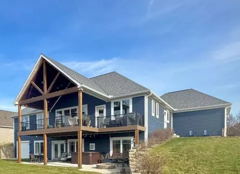 2261 Flagstick Dr, Marion, OH 43302