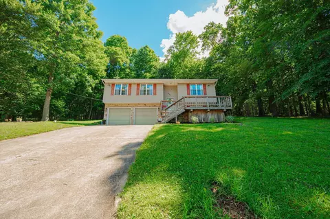 Exterior - 850 Walnut Dr, Logan, OH 43138 photo 1 of 12