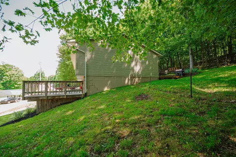 Exterior - 850 Walnut Dr, Logan, OH 43138 photo 11 of 12