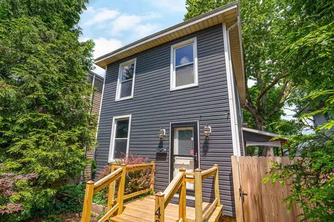 40 E Dodridge St, Columbus, OH 43202 photo 2
