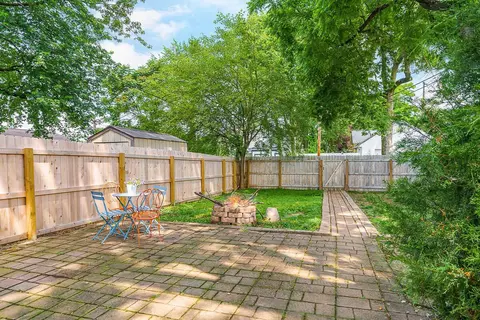 40 E Dodridge St, Columbus, OH 43202 photo 3