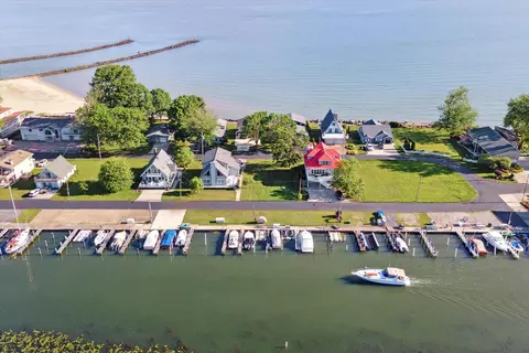 8224 E Lake Blvd, Marblehead, OH 43440 photo 17