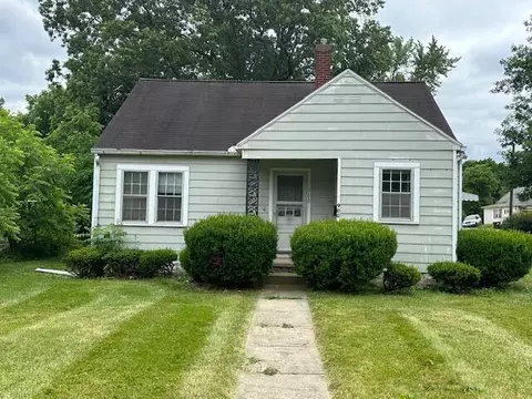 900 E High St, Mount Vernon, OH 43050
