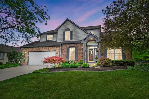 4639 Hunting Creek Dr, Grove City, OH 43123