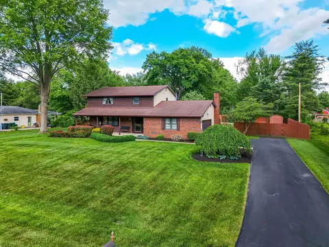 6882 Cedar Brook Pl, New Albany, OH 43054