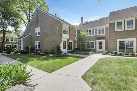 5549 Chowning Way #2B, Columbus, OH 43213