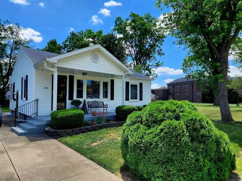 623 Van Deman St, Washington Court House, OH 43160