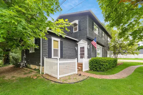 425 Maple Ave, Utica, OH 43080