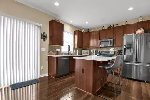 8653 Melton Fields Dr, Blacklick, OH 43004 photo 8