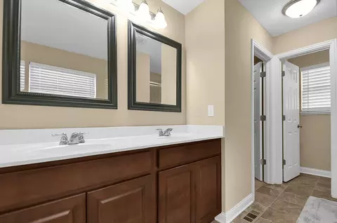 8653 Melton Fields Dr, Blacklick, OH 43004 photo 17